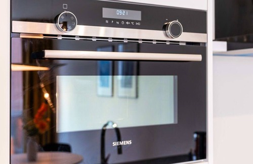 Sint-Andries Apartment | Inviting 1BR Apartment with Kitchen in Antwerp