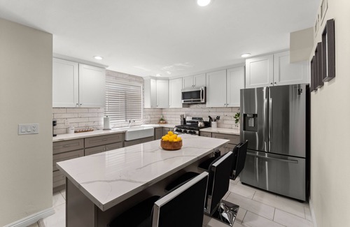 Whittier House | Inviting 2-Bedroom Retreat with Patio in Whittier