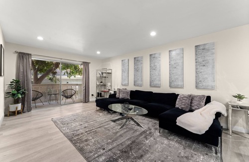Whittier House | Inviting 2-Bedroom Retreat with Patio in Whittier