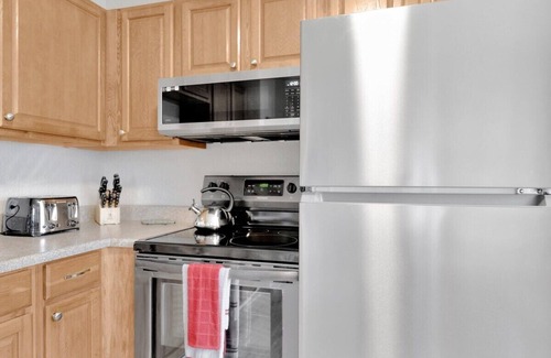Decatur House | Pet-Friendly 2 Bedroom Retreat in Serene Neighborhood