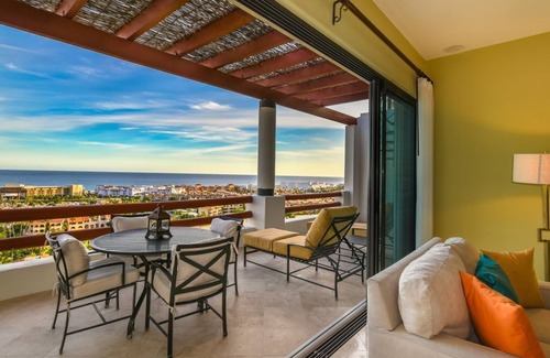 San Jose del Cabo Condo | Stunning Rooftop Penthouse with Jacuzzi and Ocean Views