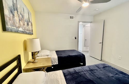 Franklin Park House | Amazing 2bd Townhome close to Downtown