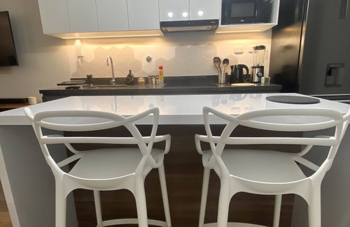 Barranco Apartment | Cozy 2BR Retreat in Barranco with Spa & Breakfast