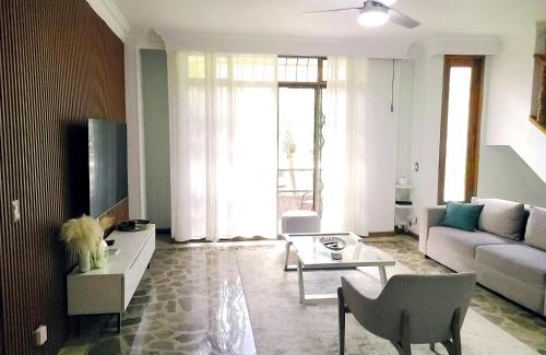 Alejandria Apartment | Inviting 3 Bedroom Apartment in El Poblado for Families