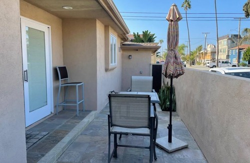 Peninsula House | Inviting 3-Bedroom Beach House on the Peninsula Awaits