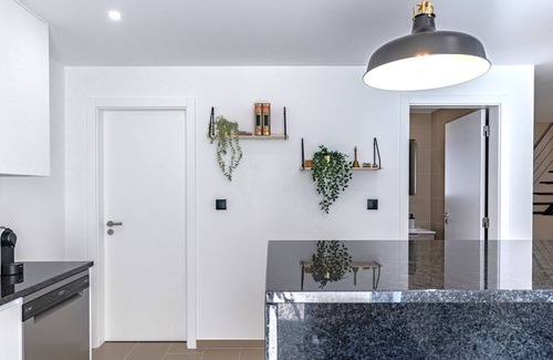 Lumiar Apartment | Spacious 3BDR Duplex in Lisbon with Family-Friendly Amenities