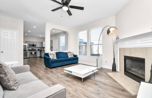 Cypress House | Inviting 4-BR Oasis with Pool and Ocean View Retreat