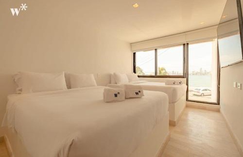 Castillogrande House | Sea-View 4BR Villa: Guest Rated Perfect at 10/10