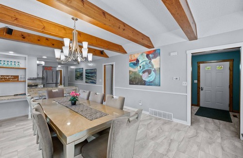West Des Moines House | Elegant Party Barn Retreat with Pool, Spa & Patios