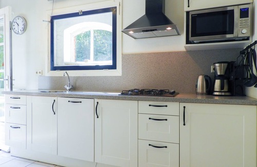 Grijpskerke House | Fun Holiday Home for 6-7 in Central Grijpskerke