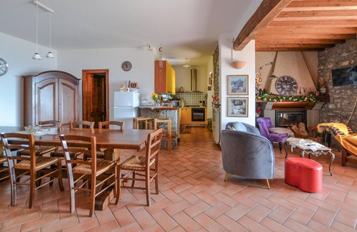 Caprese Michelangelo Apartment | Amazing apartment in Caprese Michelangelo
