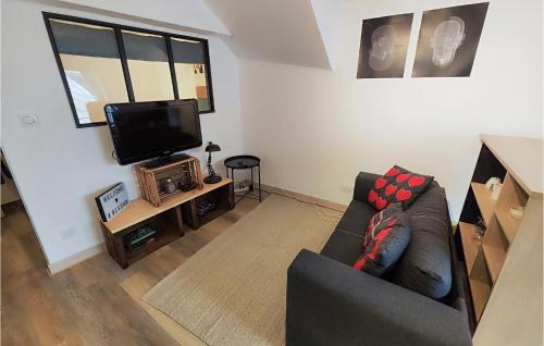 Bessan Apartment | Cozy Apartment in Bessan with Free Wifi and Pet-Friendly