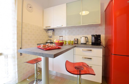 Chiavari Apartment | Cozy Oceanfront 1 Bedroom Retreat in Chiavari