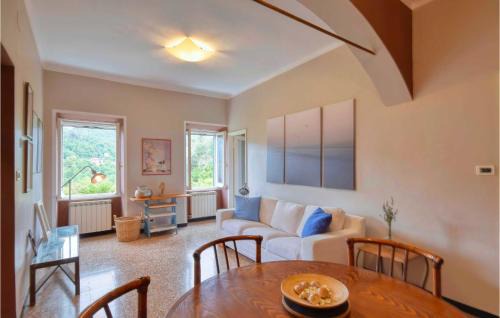 Ruta Apartment | Inviting 2 Bedroom Apartment in Beautiful Camogli