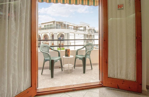 Torrevieja Apartment | Comfortable 2 Bedroom Stay in Torrevieja with Ocean Views