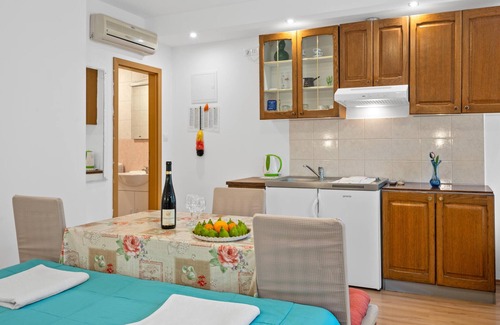 Gradina Apartment | Amazing apartment in Lozovac with WiFi