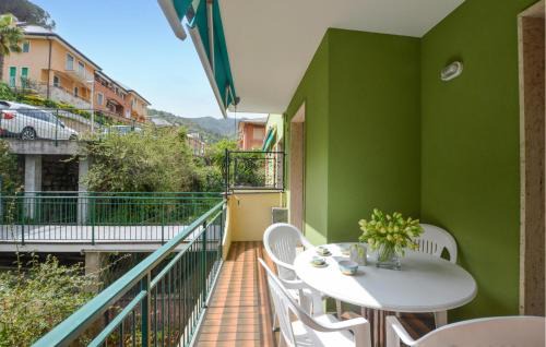 Moneglia Apartment | Cozy Apartment in Moneglia with Wifi and Pet-Friendly Options