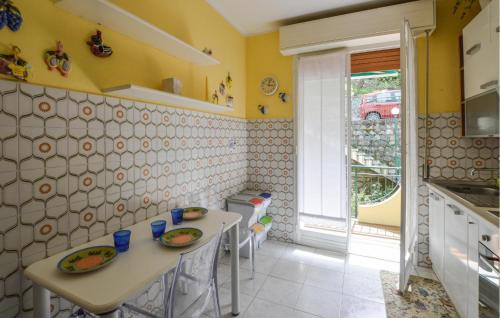 Moneglia Apartment | Cozy Apartment in Moneglia with Wifi and Pet-Friendly Options