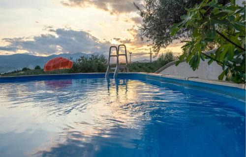 Moscufo Apartment | Cozy Apartment in Moscufo with Kitchen & Pet-Friendly Options