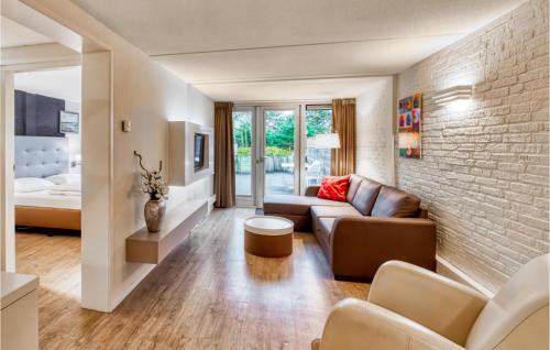 Schiermonnikoog Apartment | Delightful Apartment in Schiermonnikoog with Private Sauna