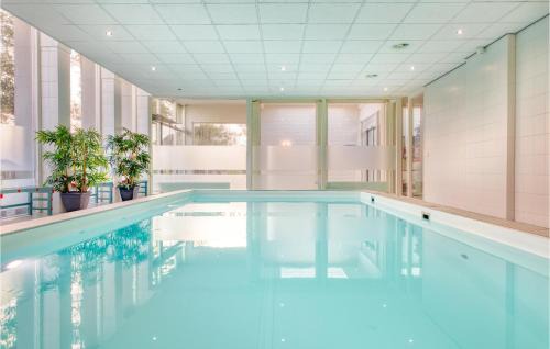 Schiermonnikoog Apartment | Relaxing Apartment in Schiermonnikoog with Private Pool