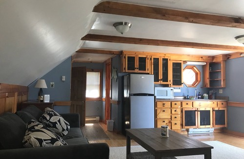 North Eastham House | Relaxing Bay Side Retreat with Kitchen & Child-Friendly Amenities