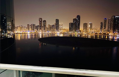 Al Majaz Apartment | Beachfront Bliss: 5-Star Fully Furnished Retreat