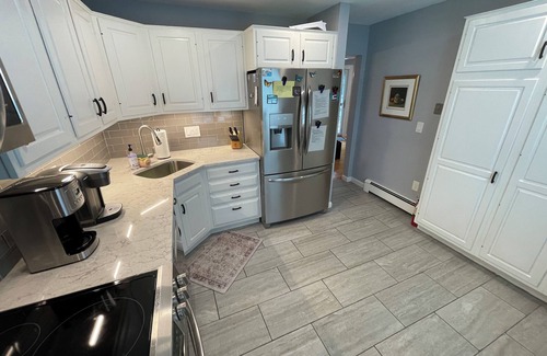 Osterville House | Relaxing Beachfront Retreat in Osterville, MA - Sleeps 10!