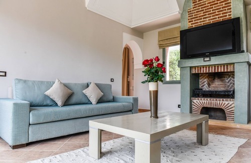 Ouirgane Villa | Elegant Beldi-Chic Villa with Pool and Scenic Views