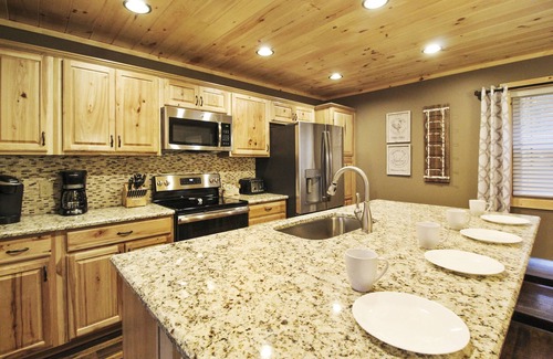 Chalet Village North Cabin | Unforgettable Cabin Retreat at Heaven's Peak with Fireplaces
