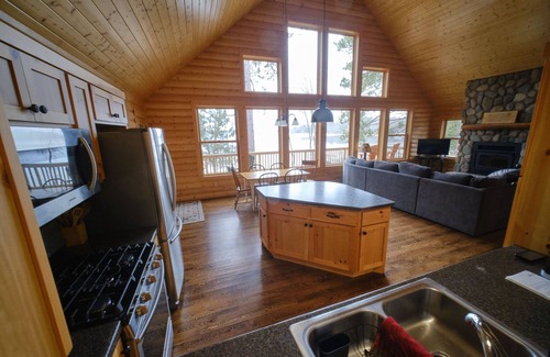 Remer Cabin | Inviting Cabin on Washburn Lake with Family-Friendly Amenities