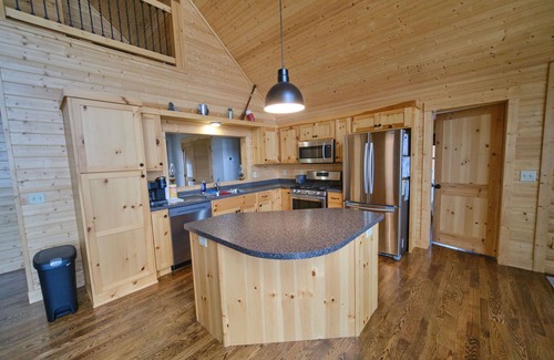 Remer Cabin | Inviting Cabin on Washburn Lake with Family-Friendly Amenities