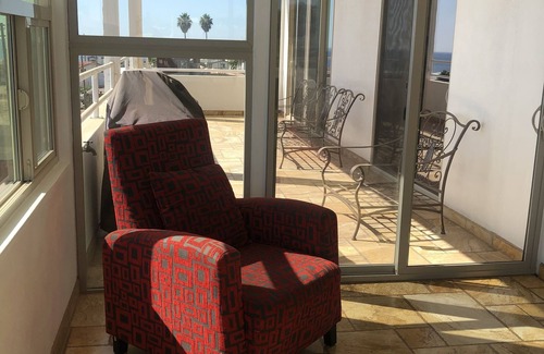 La Fonda Condo | Cozy Condo Steps from the Beach with Spa & Pet-Friendly Amenities