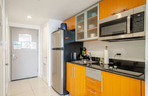 Edgewater Apartment | Amazing Condo in Miami