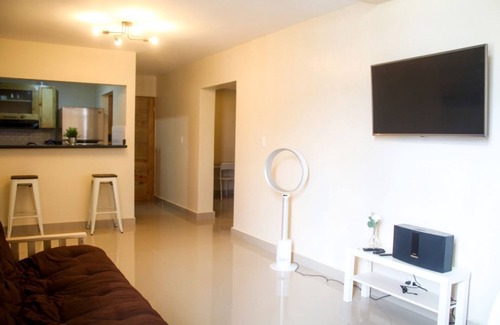 Ciudad Universitaria Apartment | Cozy Condo by the Sea with Ocean View & Fast WiFi