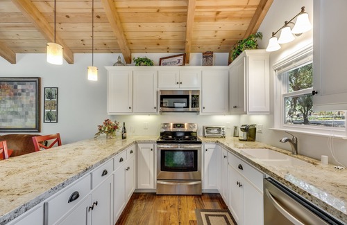 Morgan Hill Cottage | Serene Country Escape at Cottage Creek Vineyards