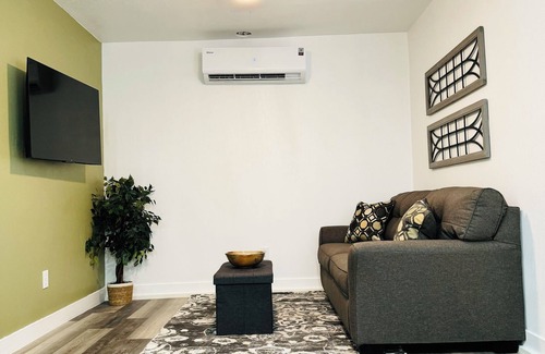 Mojave House | Amazing Cozy Guest 1bd House