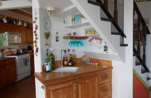 Estate Emmaus House | Experience Dual Views & Island Vibes at Our Top-Rated Hotel