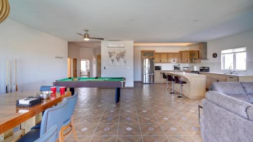 El Dorado Ranch House | Inviting El Dorado Ranch Pool House: Family-Friendly Escape