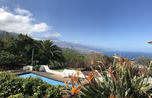 La Matanza de Acentejo Villa | Mesmerizing Sea and Mountain Views with Private Pool Escape