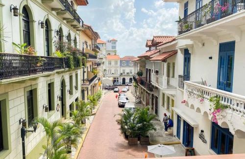 Casco Viejo Apartment | Unforgettable Stay in Casco Viejo with Pet-Friendly Perks