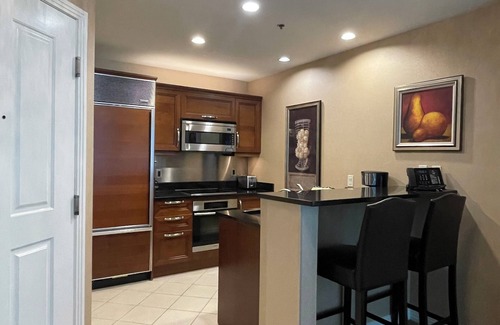 Las Vegas Condo | Stunning MGM Suite with Balcony Strip Views & Top Amenities