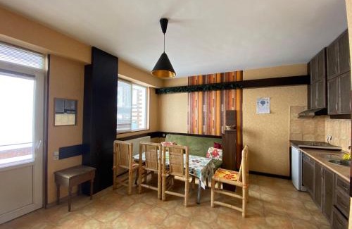 Kazbegi Apartment | Cozy Flat in Gudauri, Just 5 Minutes from the Slopes!