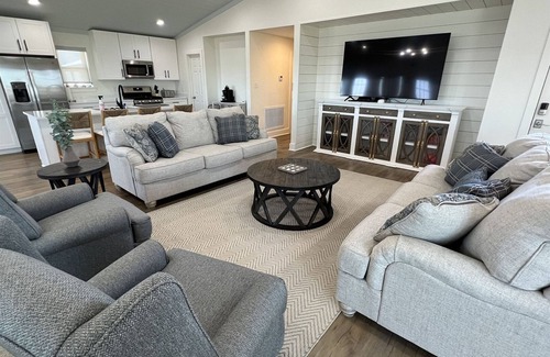 Golden Meadow House | Oceanfront Escape at Amazing Grace - Guest Rated 9.8