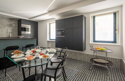 San Marco Apartment | Ideal Grand Canal Apartment in San Marco with Breakfast