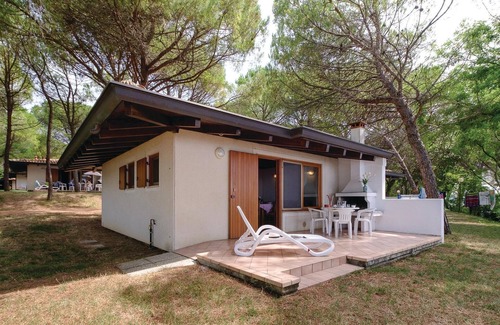 Aquileia House | Relaxing 2 Bedroom Stay with Ocean View in Belvedere di Aquileia