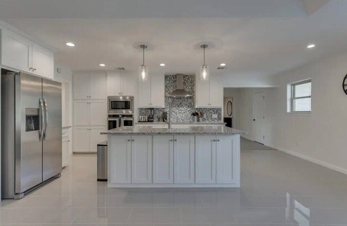 Grand Prairie House | Unforgettable Haven Home with Private Pool & Pet Friendly