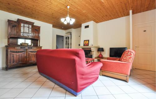 Saint-Andre-les-Alpes House | Inviting Home in Saint-André-les-Alpes for Families & Pets