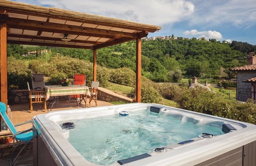 Castel del Piano House | Perfect 3 Bedroom Retreat in Castel del Piano (GR)