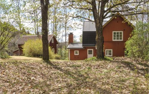 Arjang House | Pet-Friendly Retreat with Kitchen and High Guest Rating